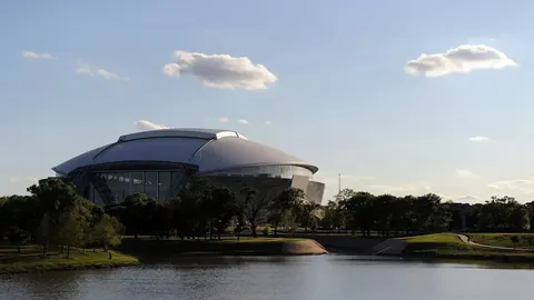 英超赛场红军领跑13分，炮兵队夺冠希望迷雾重重